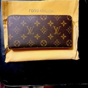 Louis Vuitton Wallet